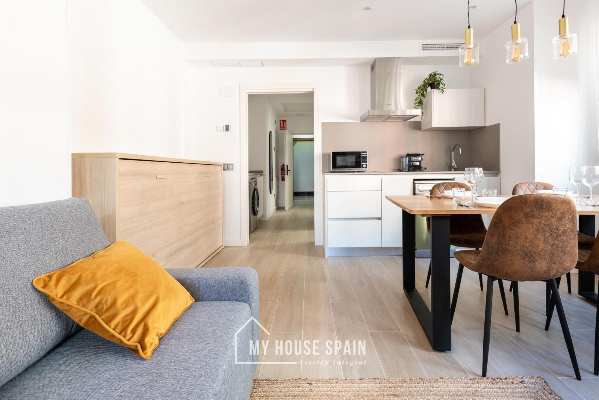 Myhousespain - Salustio *